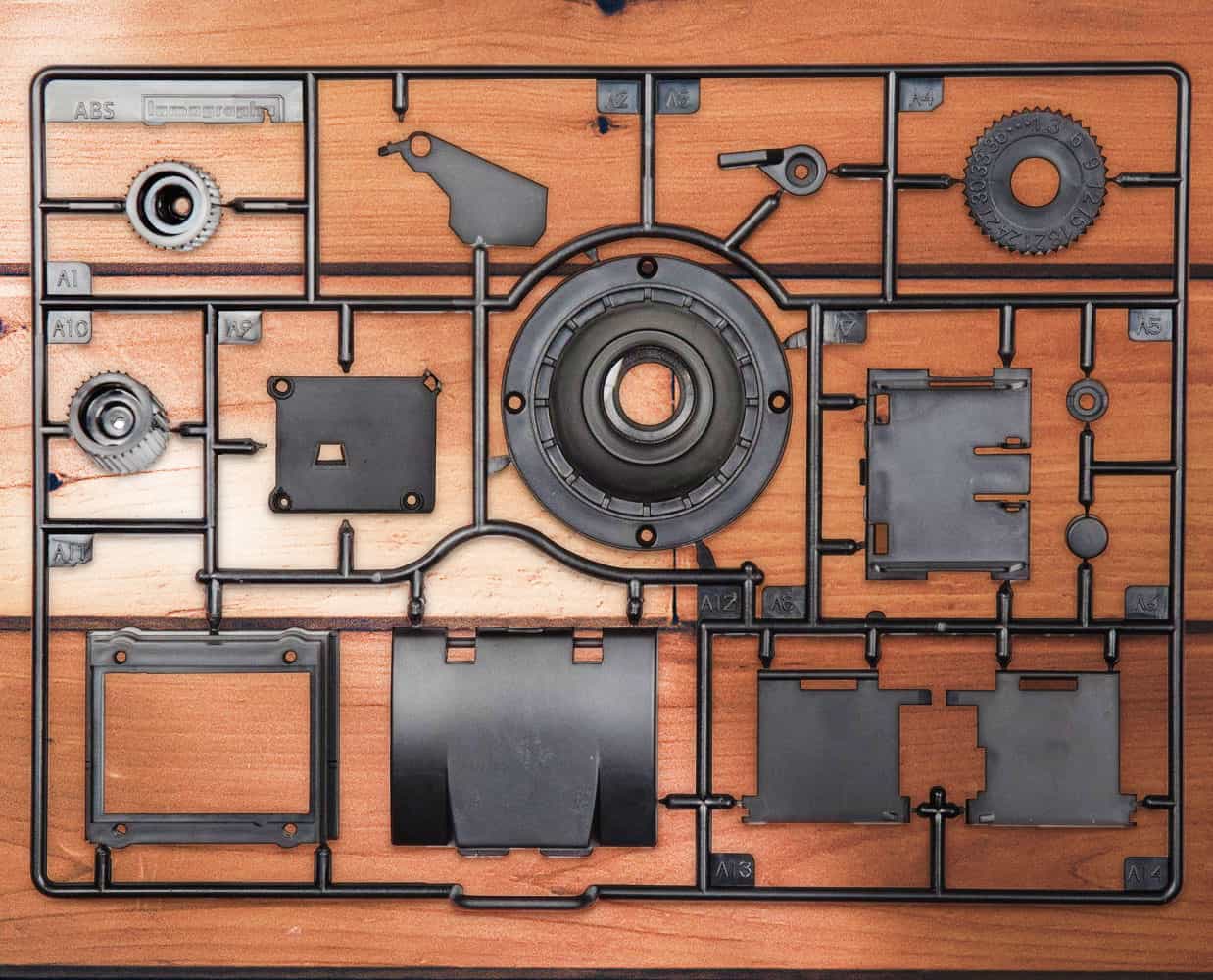 Lomography Konstruktor DIY 35mm SLR Camera Gray Parts Cool Gift Idea