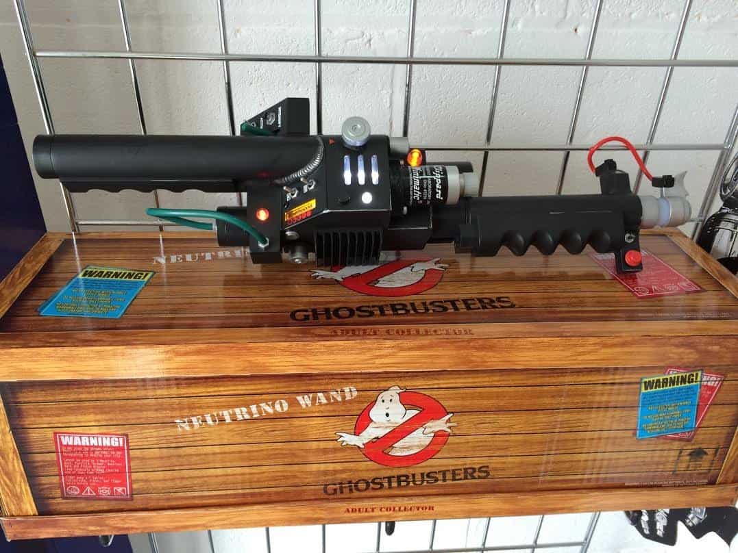 Mattel Ghostbusters Exclusive Prop Replica Neutrino Wand with Cool Box