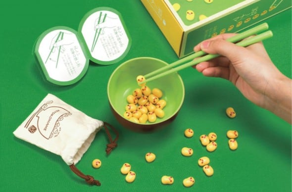 Manner Beans Chopstick Game Green Chopsticks and Yellow Chick Beans Manner Beans Chopstick Game Green Chopsticks and Yellow Chick Beans