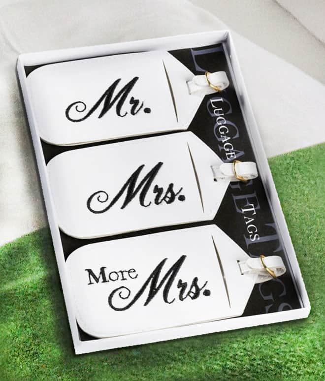 Mr.-And-Mrs.-Luggage-Tags-Buy-Funny-Wedding-Gift-Novelty