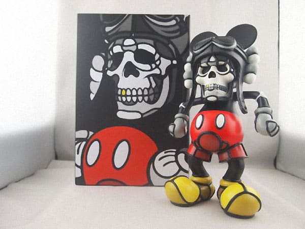 Deathshead Designer Vinyl Figure by David Flores Cool Art Toy to Buy