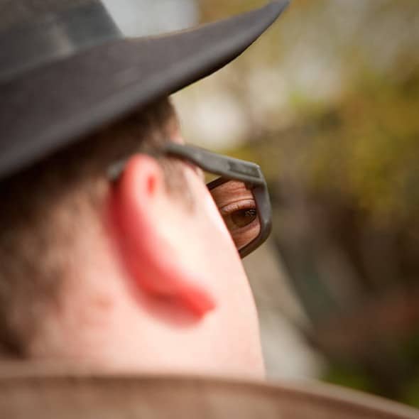 Thinkgeek Rear View Spy Sunglasses Watch your Back Thinkgeek Rear View Spy Sunglasses Watch your Back
