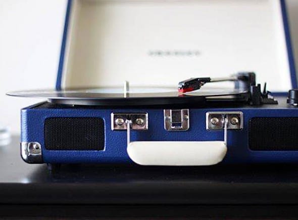 Crosley Cruiser Portable Turntable Buy Hip Modern Vinyl Player Crosley Cruiser Portable Turntable Buy Hip Modern Vinyl Player