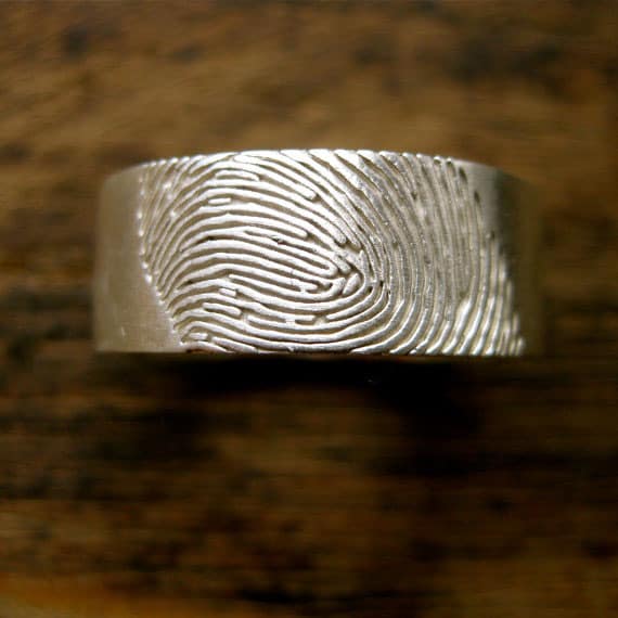 Adzias Atelier Wide Finger Print Wedding Ring Romantic
