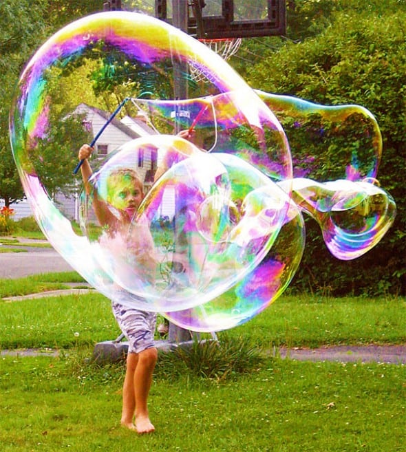 Extreme Bubbles Portable Giant Bubble Grab & Go Kit Cool Summer Activity Extreme Bubbles Portable Giant Bubble Grab & Go Kit Cool Summer Activity