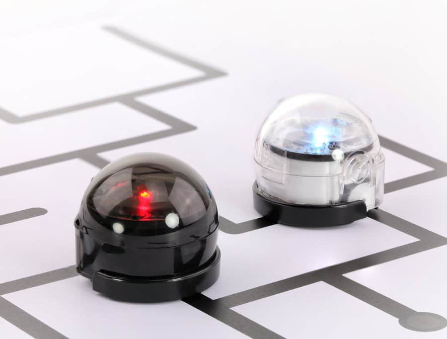 Ozobot 2 Bit Pro Series Cool Gift to Buy for Kids