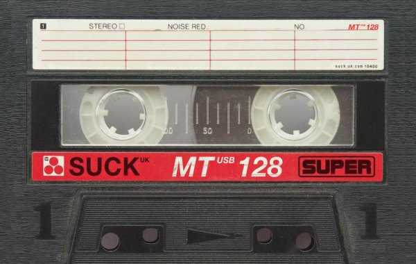 Suck UK Mix Tape USB Memory Stick  Retro Cassette Black