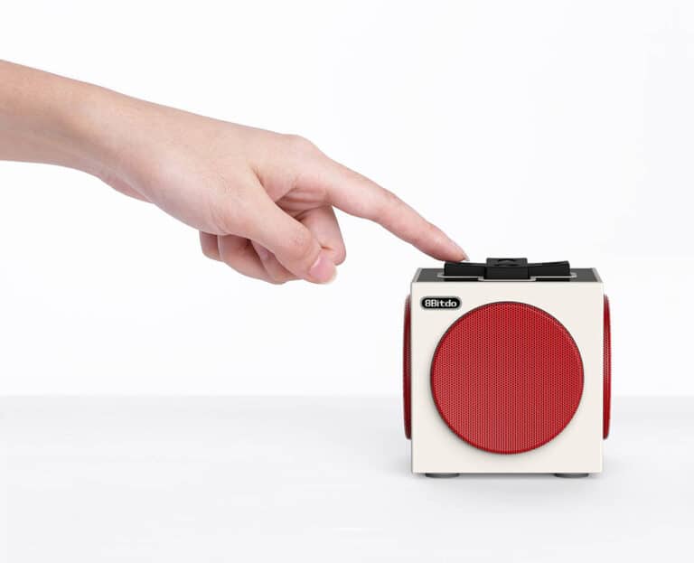 8BitDo Retro Nes Cube Speaker Directional Pad Button