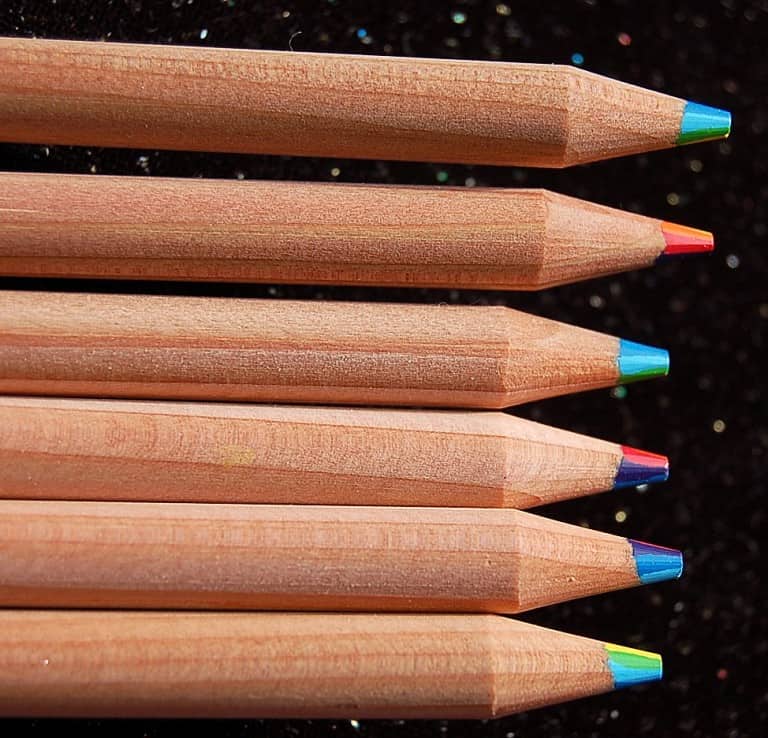 Magnetic Originals RainboWand Multi colored Pencil
