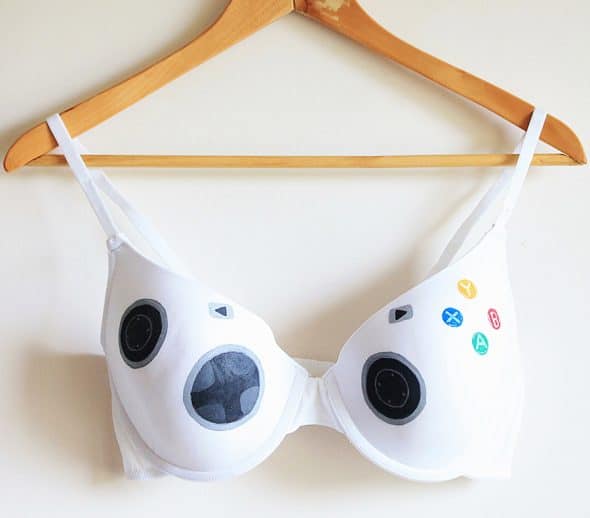 Dariacreative Handpainted Xbox Controller Gamer Bra Buy Undergarment Dariacreative Handpainted Xbox Controller Gamer Bra Buy Undergarment