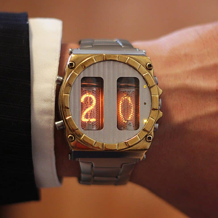 nixie-horizonte-nixie-tube-clock-watch-wrist-watch