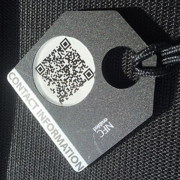 tagonce-luggage-tag-nfc-and-qr-code tagonce-luggage-tag-nfc-and-qr-code