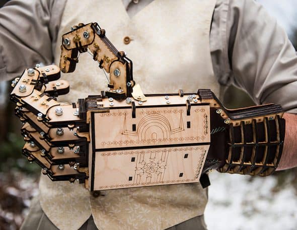 mech-madness-designs-gepettos-folly-wood-mech-hands-puppet-hand mech-madness-designs-gepettos-folly-wood-mech-hands-puppet-hand