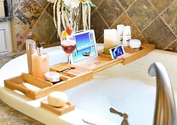 royal-craft-wood-luxury-bathtub-caddy-multifunction royal-craft-wood-luxury-bathtub-caddy-multifunction