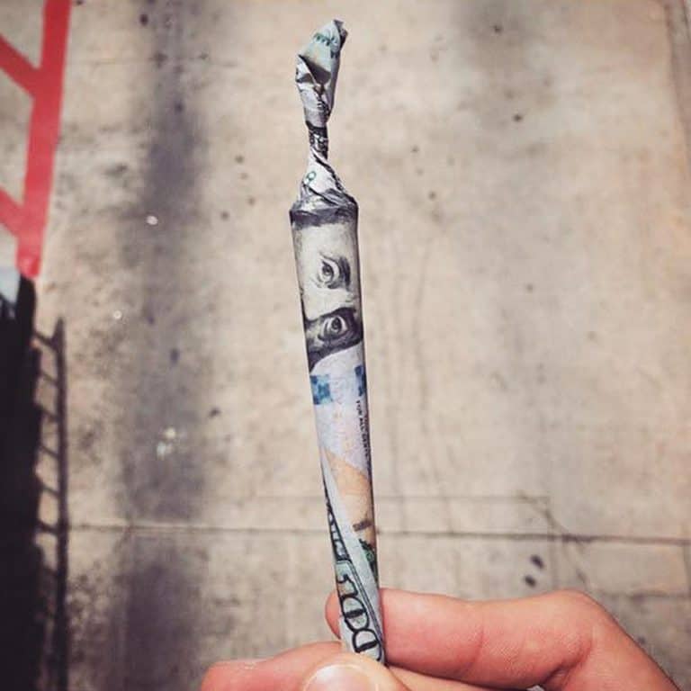 Empire Rolling $100 Dollar Bill Rolling Paper Joint