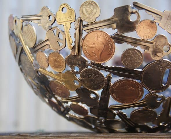 Moerkey Coin and Key Bowl Tabletop Display Moerkey Coin and Key Bowl Tabletop Display