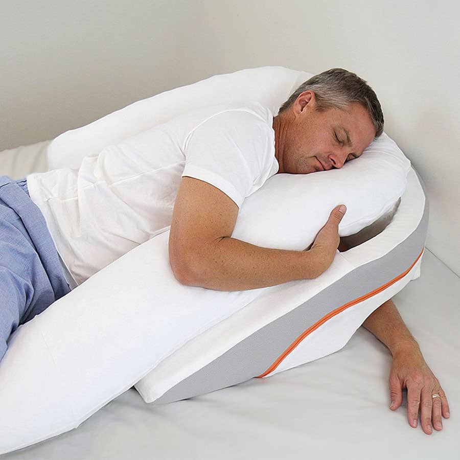 Сплю сидя что делать. MEDCLINE Reflux. Терапевтическая клиновидная подушка MEDCLINE. Подушка для больных рефлюксом. Подушки для сна при ГЭРБ.
