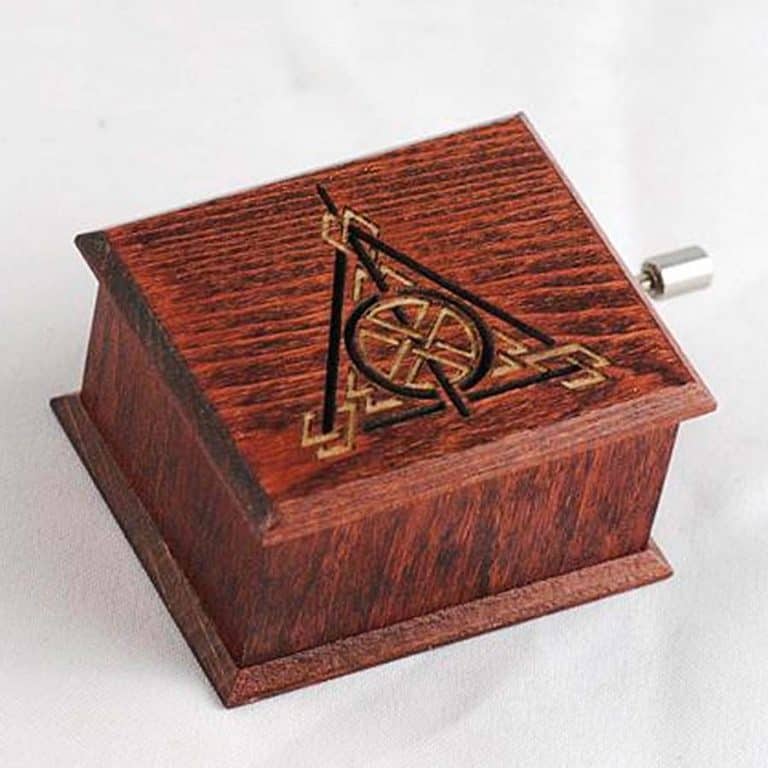Woodissimo Harry Potter Deathly Hallows Music Box Wood