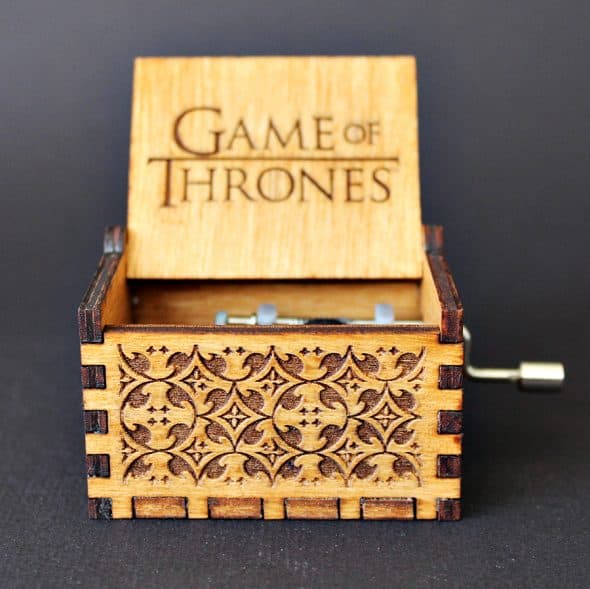Soundbarrel Game of Thrones Engraved Wooden Music Box Handcrafted Soundbarrel Game of Thrones Engraved Wooden Music Box Handcrafted