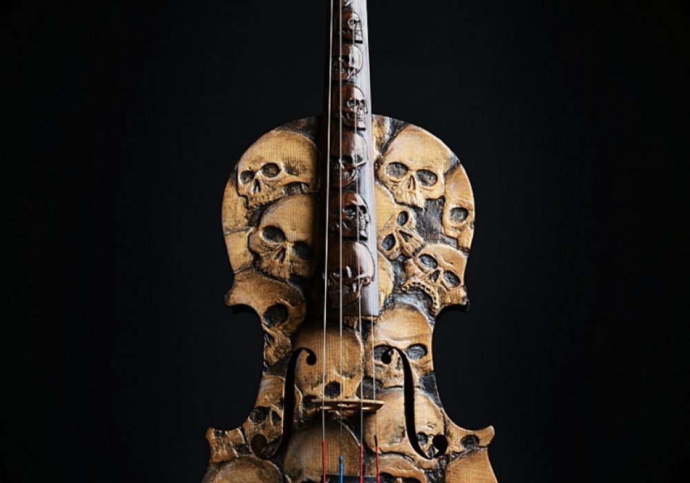 Artist In Fla Carved Skull Violin - NoveltyStreet