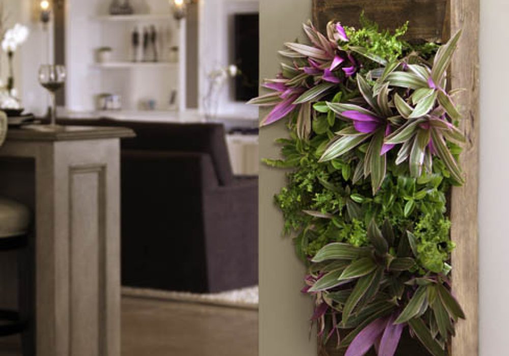 BrightGreen Grovert MC Living Wall Planter