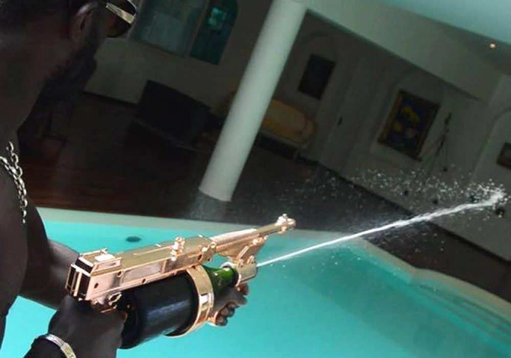 Champagne Gun NoveltyStreet