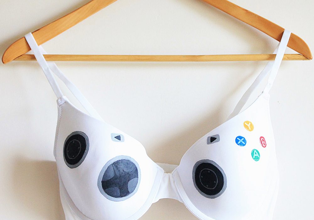 Dariacreative Handpainted Xbox Controller Gamer Bra - NoveltyStreet