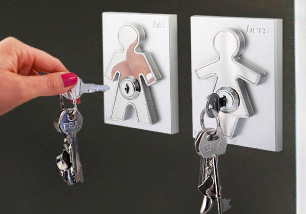 His and Hers Key Holders - NoveltyStreet