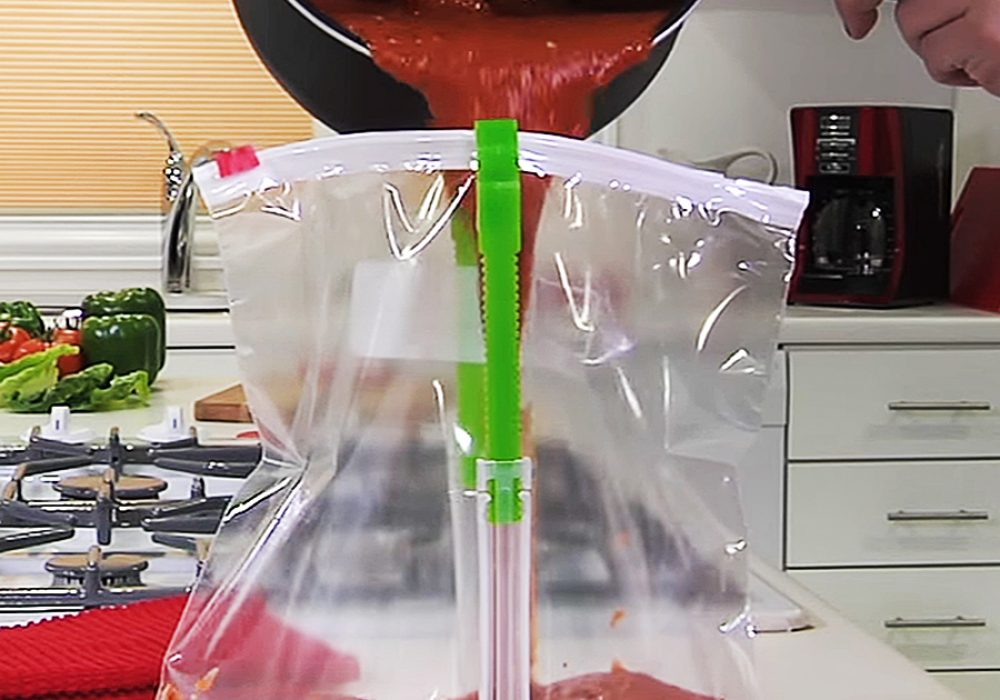 Jokari Baggy Rack Storage Bag Opener and Holder NoveltyStreet