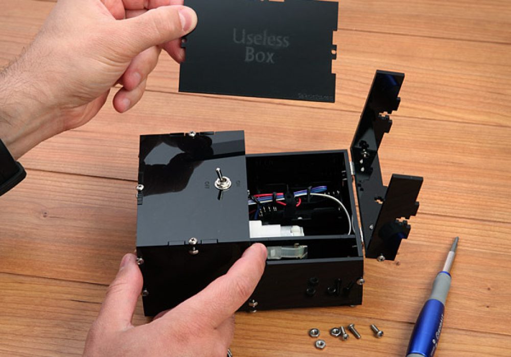 Useless Box Kit NoveltyStreet